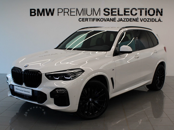 BMW X5 xDrive30d 210 kW automat Alpine White