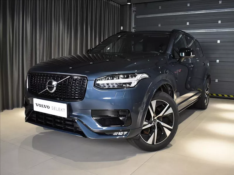 Volvo XC90 2,0 B5 AWD R- design BLIS 173 kW automat modrá