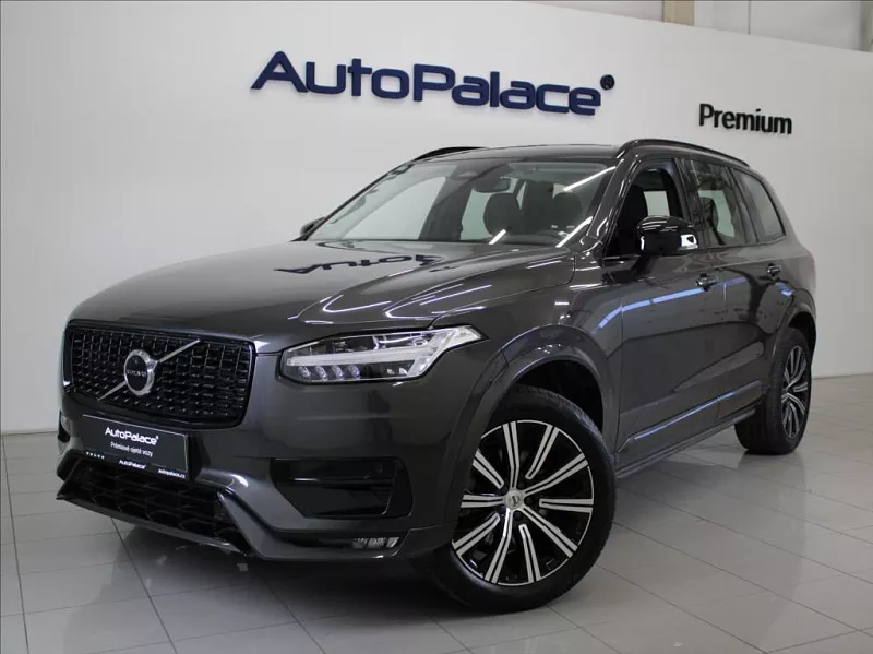 Volvo XC90 2,0 B5 AWD PLUS Dark 7.míst ČR 173 kW automat šedá