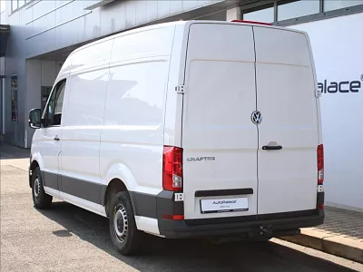 Volkswagen Crafter 2,0 TDi L3 High Tažné 89tkm. 103 kW bílá