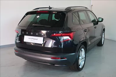 Škoda Karoq 2,0 TDI 110kW Style 4x4 DSG 110 kW automat černá