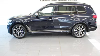 BMW X7 M50d 294 kW automat Carbon Black