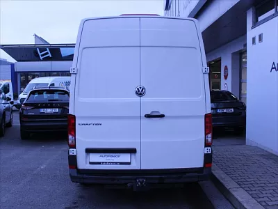 Volkswagen Crafter 2,0 TDi L4 High Tažné 36tkm. 103 kW bílá