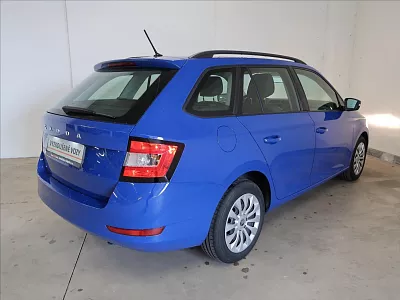 Škoda Fabia 1,0 TSI 70kW Active Combi ČR 70 kW modrá