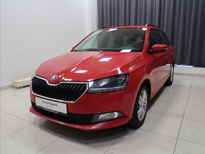 Škoda Fabia 1,0 TSI 81kW Style 81 kW červená