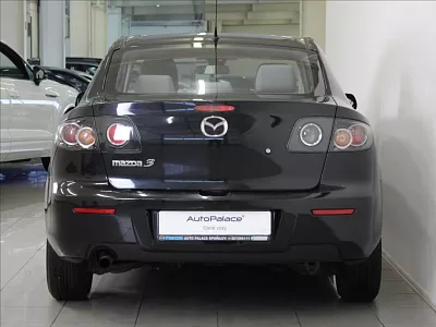 Mazda 3 1,6 i 77Kw KLIMA 129tkm 1.maj. 77 kW černá