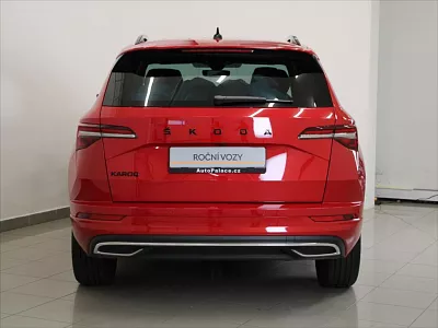 Škoda Karoq 1,5 TSi DSG SportLine 5300km! 110 kW automat červená