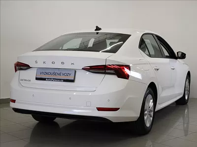 Škoda Octavia 2,0 TDi Ambi. KESSY 1.maj ČR 85 kW bílá