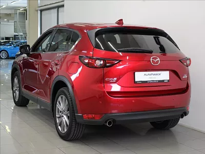 Mazda CX-5 2,5 G194 AWD Rev.TOP 1.maj 143 kW automat červená