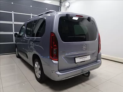 Opel Combo 1,5 CDTI 96 kW  Van L2 96 kW automat šedá