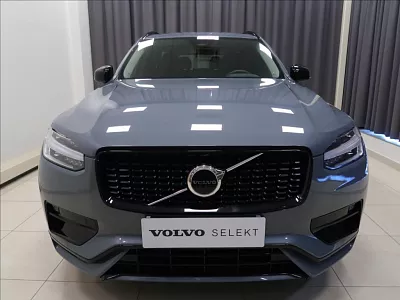 Volvo XC90 2,0 B5 AWD AUT Plus Dark 173 kW automat šedá