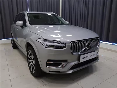 Volvo XC90 2,0 B5 AWD AUT Plus Bright 173 kW automat šedá