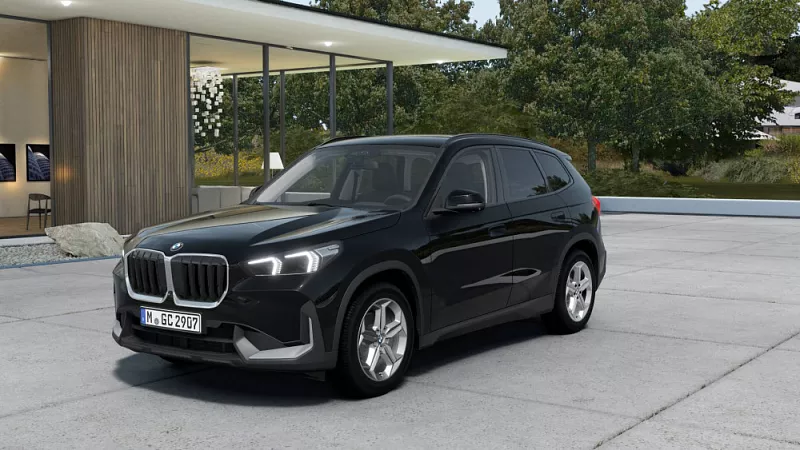 BMW X1 xDrive20d 120 kW automat Black Sapphire