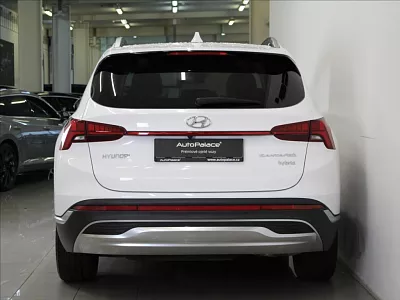 Hyundai Santa Fe 1,6 HEV 169kW 4x4 Premium PANO 169 kW automat bílá