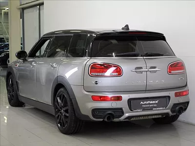 MINI Clubman 2,0 T 170kW JCW 4x4 PANO Pamět 170 kW automat šedá