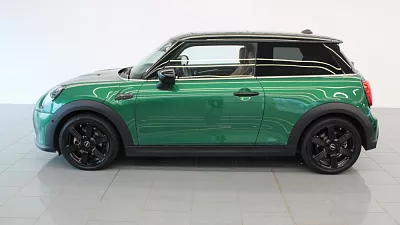 MINI Mini Cooper 3-dverové Hatch 100 kW automat British Racing green iv metallic