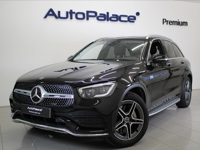 Mercedes-Benz GLC 2,0 220d 4M AMG Pano.VZDUCH ČR 143 kW automat černá