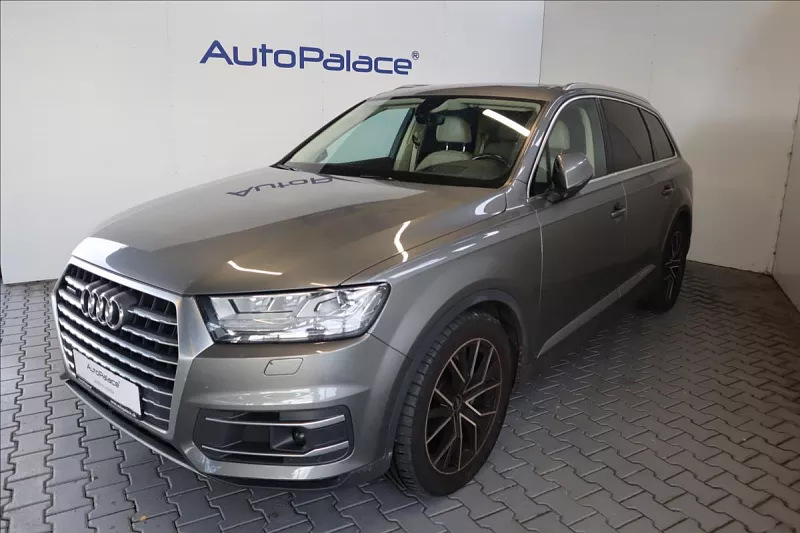 Audi Q7 3,0 TDI 160kW Quattro 160 kW automat sivá metalíza