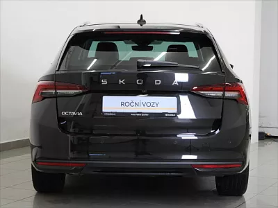 Škoda Octavia 2,0 TDi First Edition Ultimate 110 kW automat černá