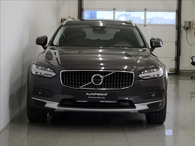 Volvo V90 2,0 B4 AWD CC Polestar PANO.TZ 162 kW automat šedá