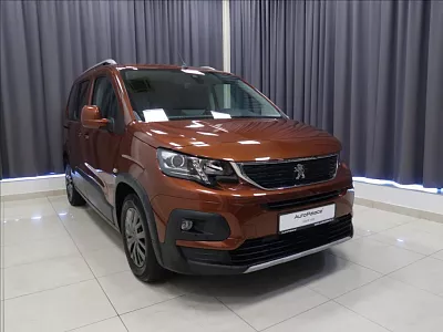 Peugeot Rifter 1,5 ALLURE  BlueHDi 130 96 kW hnědá