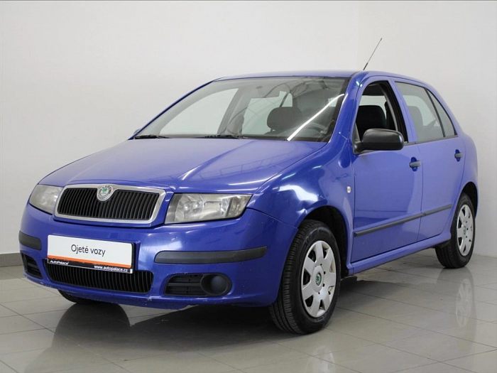 Škoda Fabia 1,2 HTP 40kW MT 1.majitel ČR 40 kW modrá