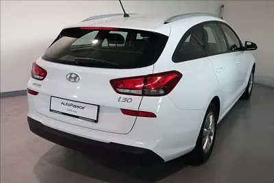 Hyundai i30 1,0 T-GDI COMFORT TRIKOLOR 88 kW bílá