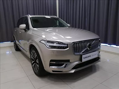 Volvo XC90 2,0 T8 AWD Recharge Ultimate Bright AT 228 kW automat šedá