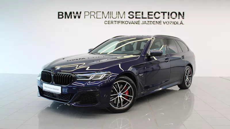 BMW 530e xDrive Touring 215 kW Tansanitblau II metallic