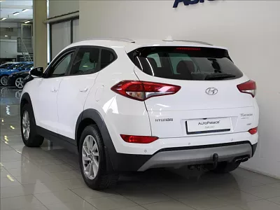 Hyundai Tucson 1,6 T-GDi 130kW 4x4 1.maj.ČR 130 kW bílá