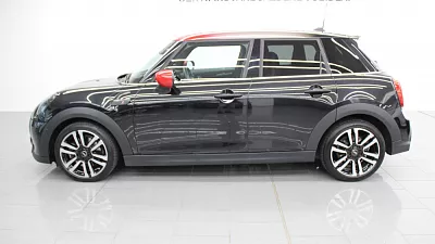 MINI Mini Cooper S 5-dverové 141 kW automat Midnight schwarz