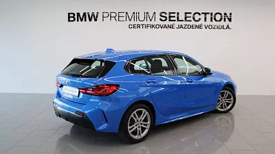 BMW 118i Hatch 103 kW automat misano-blau metallic