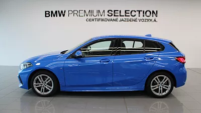 BMW 118i Hatch 103 kW automat misano-blau metallic