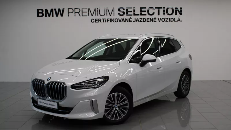 BMW 218i Active Tourer 100 kW automat Mineral White