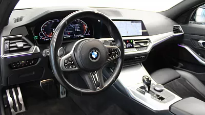 BMW 320i xDrive Sedan 135 kW automat Black Sapphire Metallic