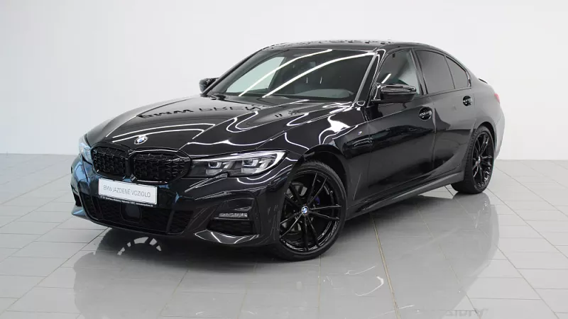 BMW 320i xDrive Sedan 135 kW automat Black Sapphire Metallic