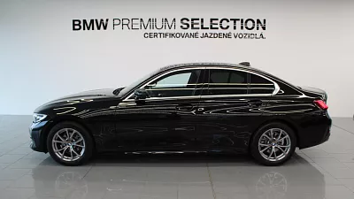 BMW 318i Sedan 115 kW automat Black