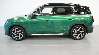 MINI Mini Countryman SE ALL4 225 kW automat British Racing Green IV