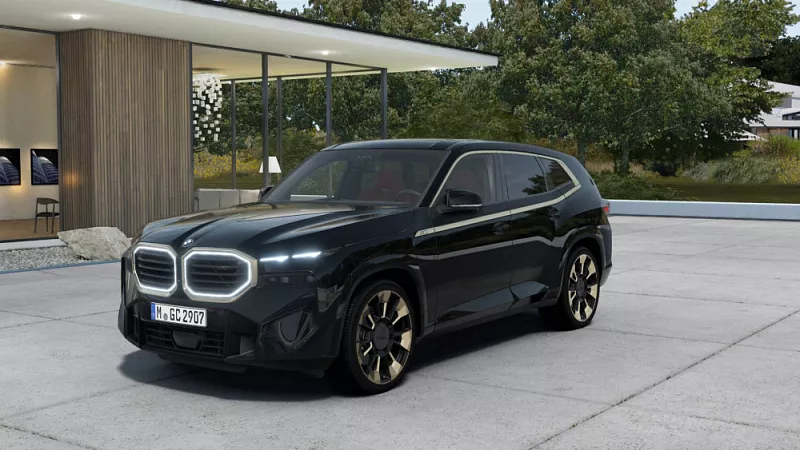 BMW XM 480 kW automat Black Sapphire