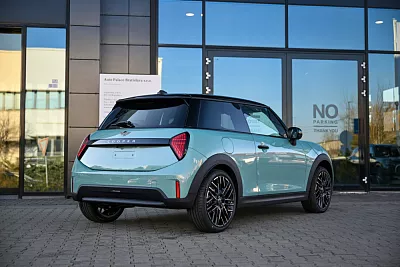 MINI MINI COOPER 115 kW automat Ocean Wave Green