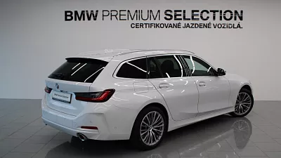 BMW 320d xDrive Touring 140 kW automat Mineral White