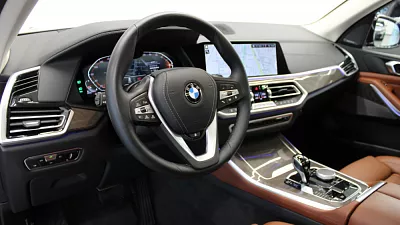 BMW X5 xDrive30d 210 kW automat Ametrin metallic