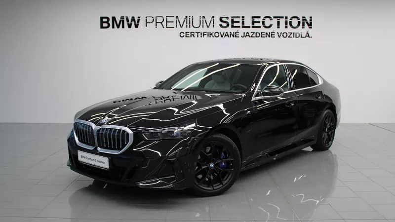 BMW 550e xDrive Sedan 360 kW automat Black Sapphire