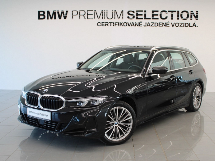 BMW 320d xDrive Touring 140 kW automat Black Sapphire Metallic