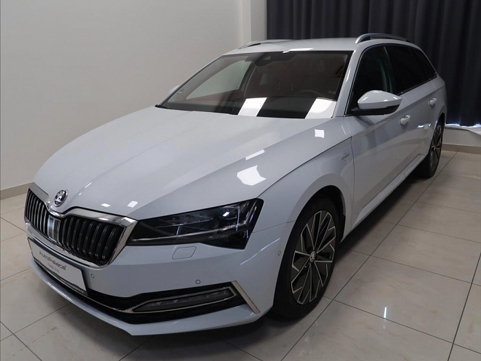 Škoda Superb 2,0 TDI 147kW 4x4 L&K DSG 147 kW automat bílá